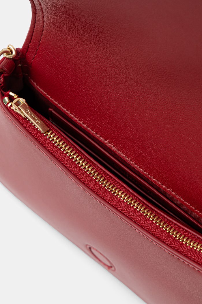 Calvin Klein crossbody torbica ženska iz umetnega usnja LV04F1153G rdeča