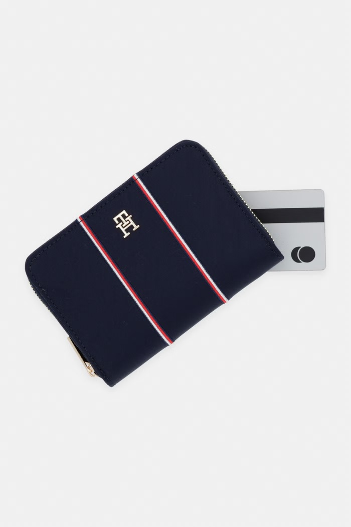 Tommy Hilfiger dámska peňaženka tmavomodrá AW0AW17953