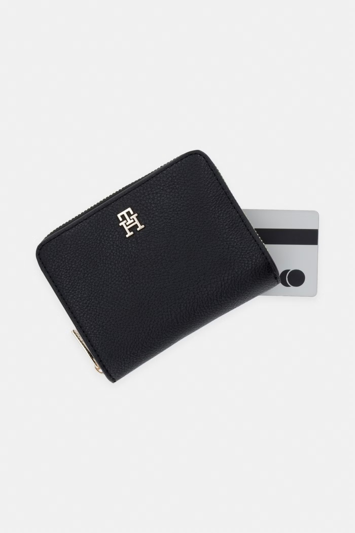 Tommy Hilfiger πορτοφόλι γυναικείο μαύρο AW0AW18475