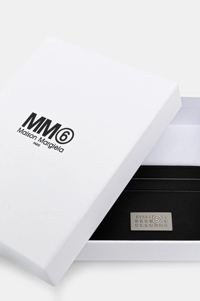 Kožené puzdro na karty MM6 Maison Margiela čierna SA5UI0026.P8873.T8013