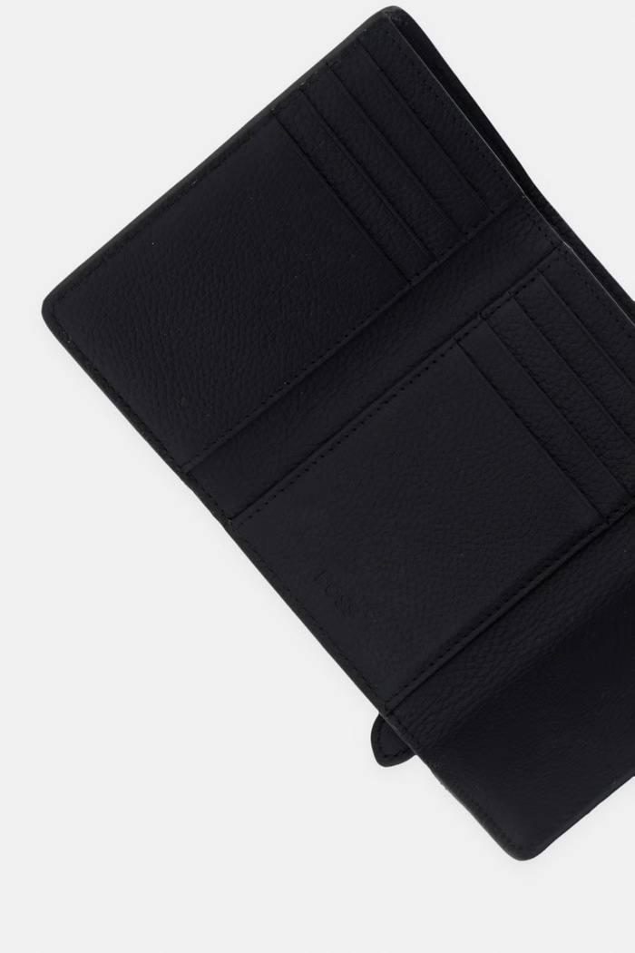 Doplnky BOSS peňaženka dámska kožená Lenah Flap SM Wallet 50563423 čierna