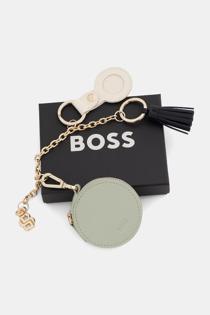 Doplnky BOSS prívesok dámsky kožený MULTI CHARMS 50564318 zelená