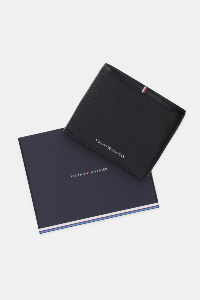 Tommy Hilfiger bőr pénztárca AM0AM13970 fekete