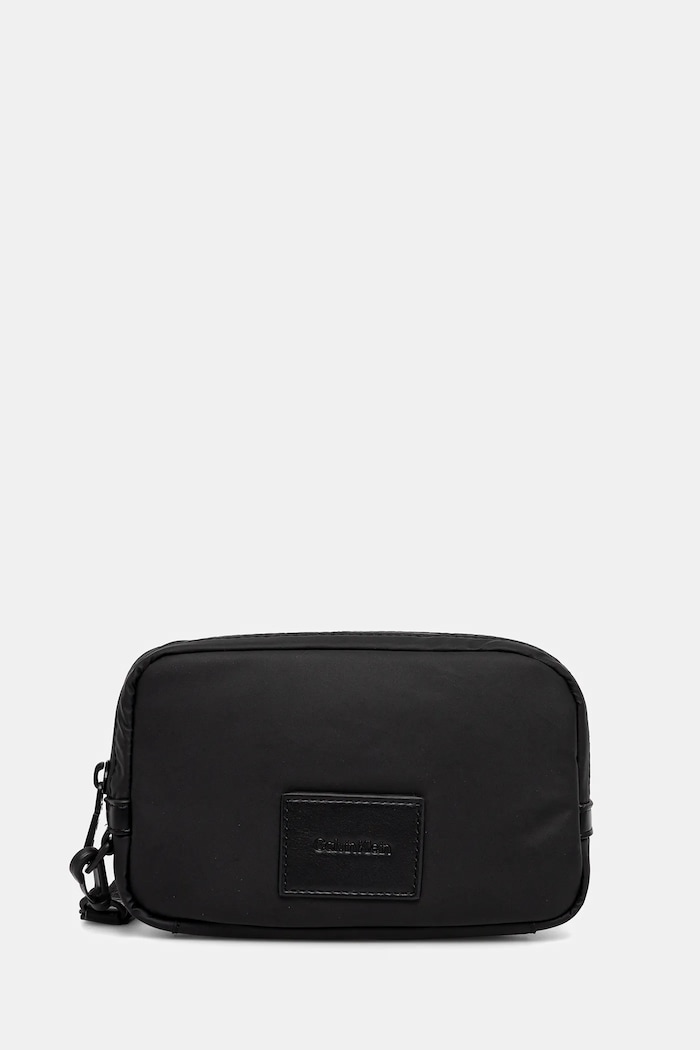 Malá taška Calvin Klein nášivka čierna LV04D1114G