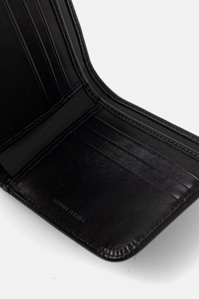 Кожен портфейл Fred Perry L2803 черен