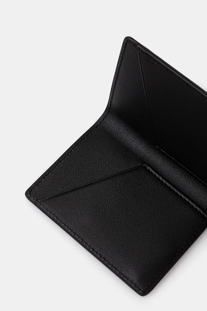 Doplnky Kožené puzdro na karty Carhartt WIP Vegas Fold Cardholder I036297.0M4XX čierna