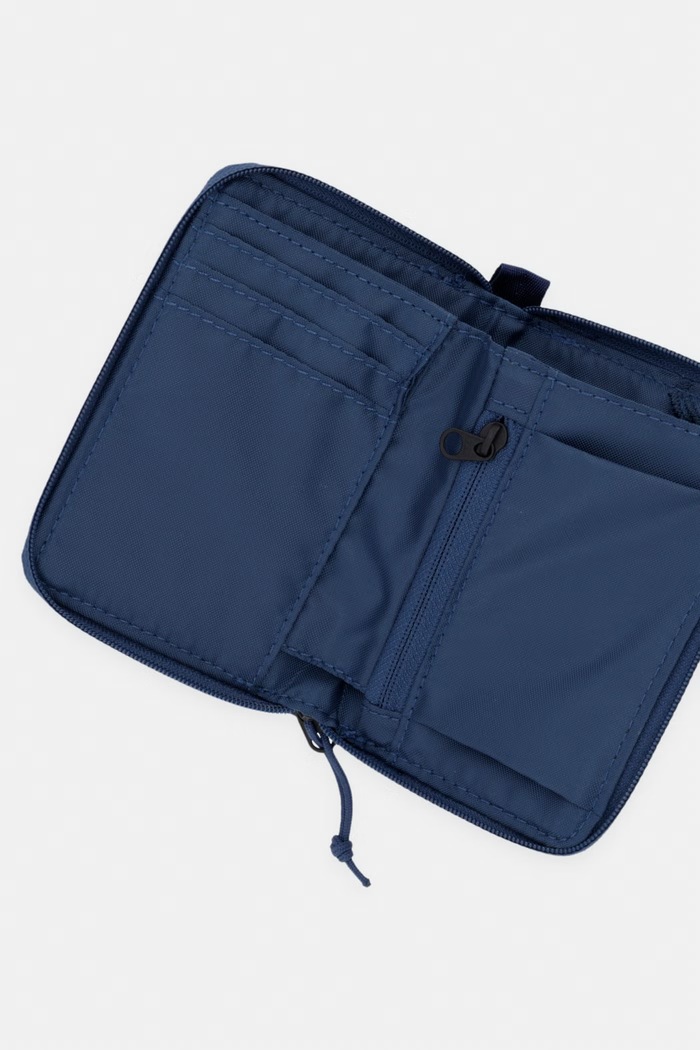 Accesorii The North Face portofel Base Camp Voyager NF0A81BK9261 bleumarin