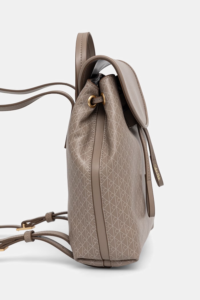 Calvin Klein σακίδιο γυναικείο από απομίμηση δέρματος LV04F3507G καφέ SS26
