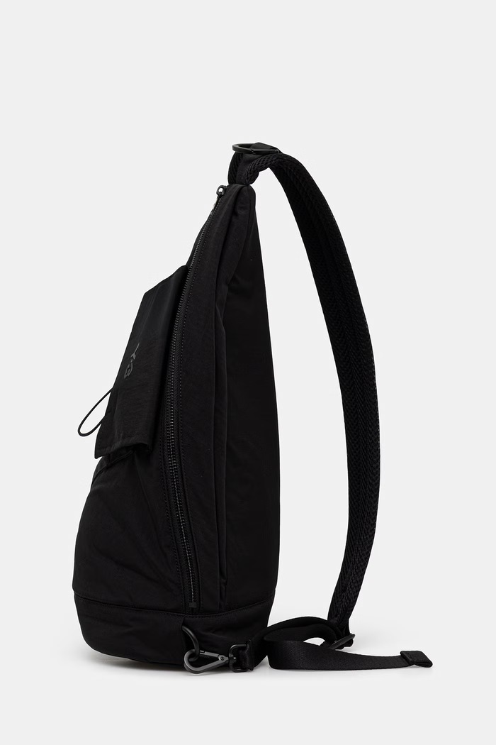 Σακίδιο πλάτης Y-3 UTL SLING KD0214 μαύρο SS26