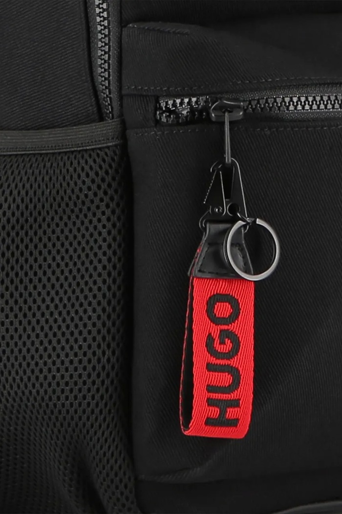 Otroški nahrbtnik HUGO G01173 črna