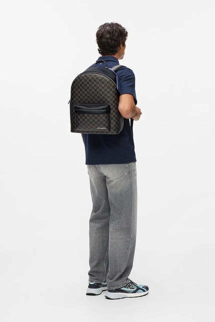 Batoh Karl Lagerfeld K/MONOGRAM B1M30221 hnědá SS26