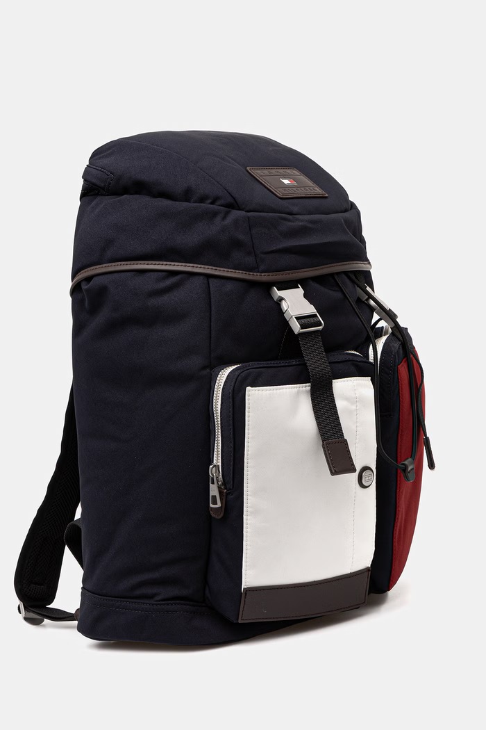 Tommy Hilfiger városi hátizsák férfi AM0AM14143 sötétkék SS26