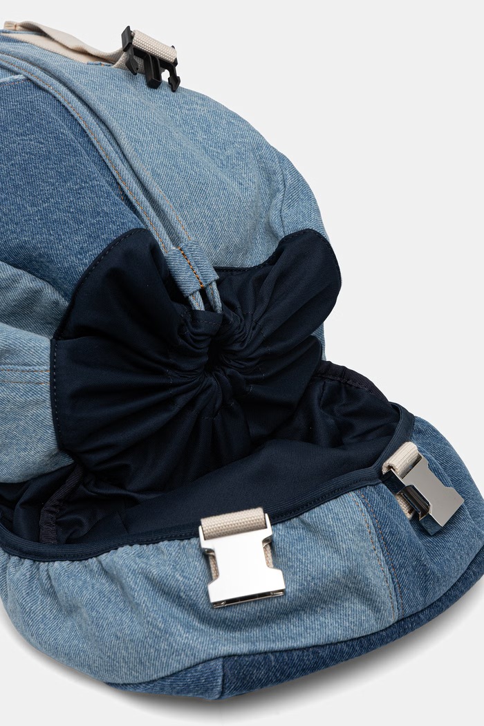 Tommy Jeans kabinový cestovní batoh dámský džínový AM0AM14268 modrá