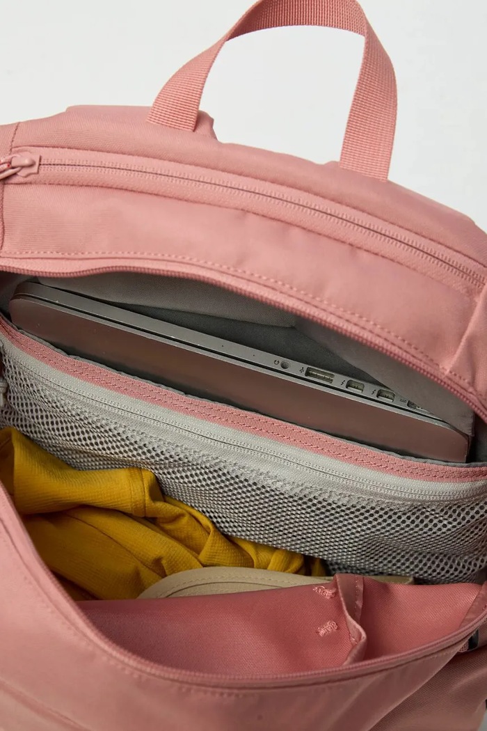 Batoh Fjallraven Skule 24L F23200335 zelená