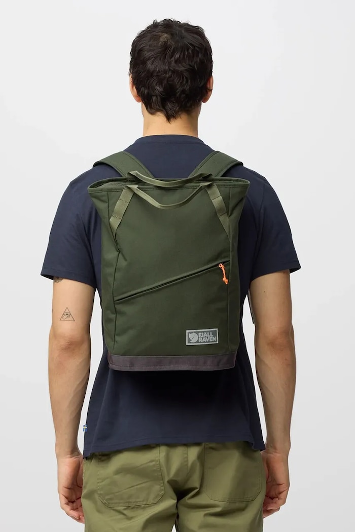 Batoh Fjallraven Vardag Totepack 22L F23200341 hnědá
