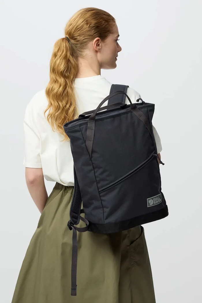 Batoh Fjallraven Vardag Totepack 22L F23200341
