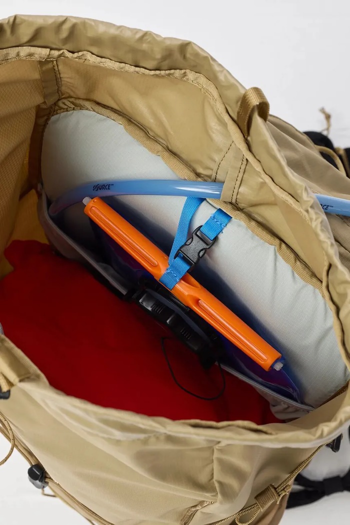 Batoh Fjallraven Abisko Hike Lite 20 F23200345 zelená