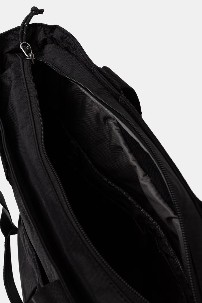 Jack Wolfskin batoh Zoa 2in1 Tote A65732 čierna
