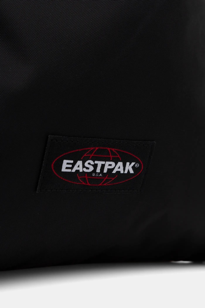 Batoh Eastpak JYMLER černá EK0A5BIZO251