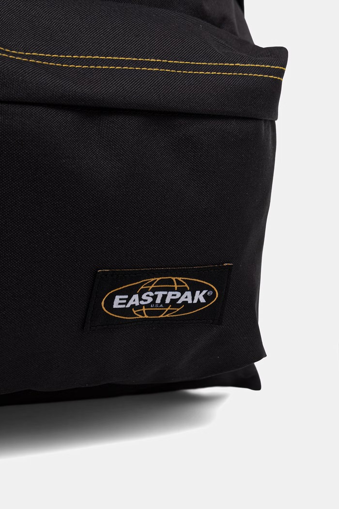 Ruksak Eastpak PADDED PAK'R 24l čierna EK0006209Y21