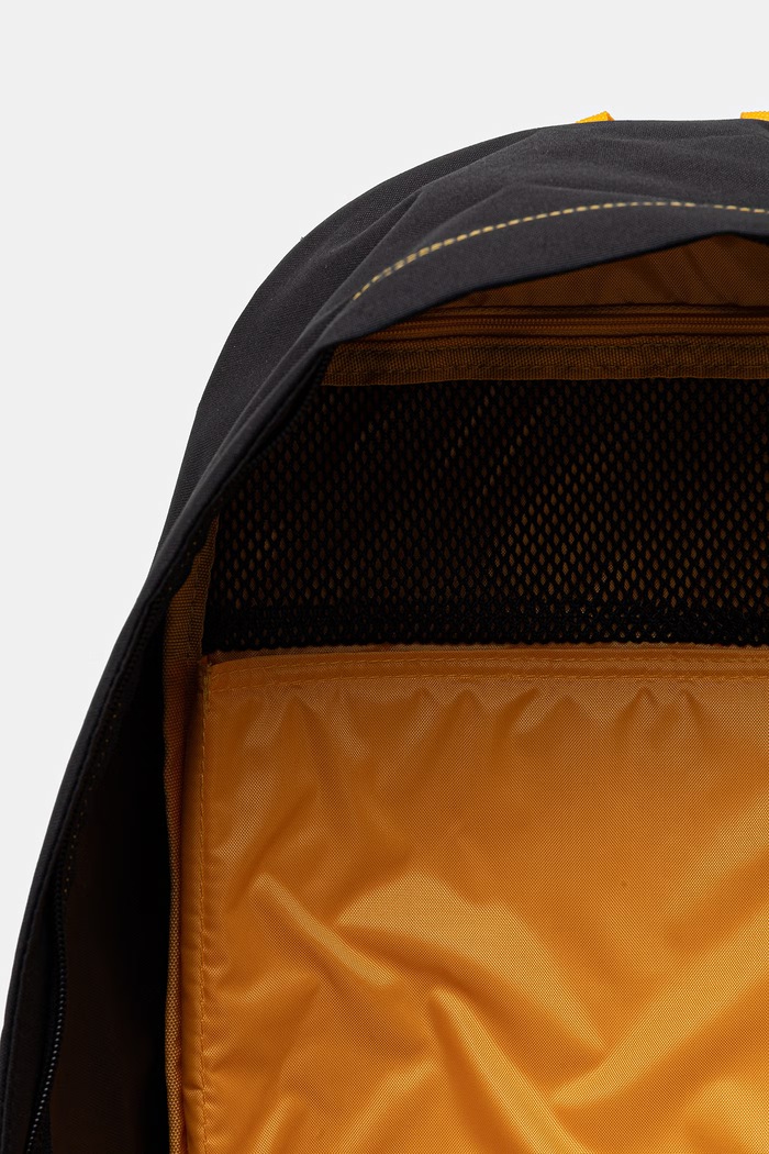 Eastpak plecak OUT OF OFFICE EK0007679Y21 czarny