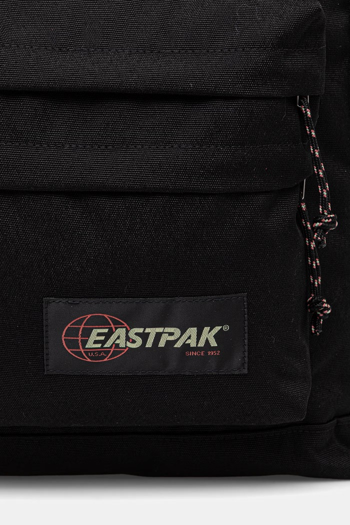 Ruksak Eastpak KITTERY PAK'R EK0A5BMV0Z41 čierna