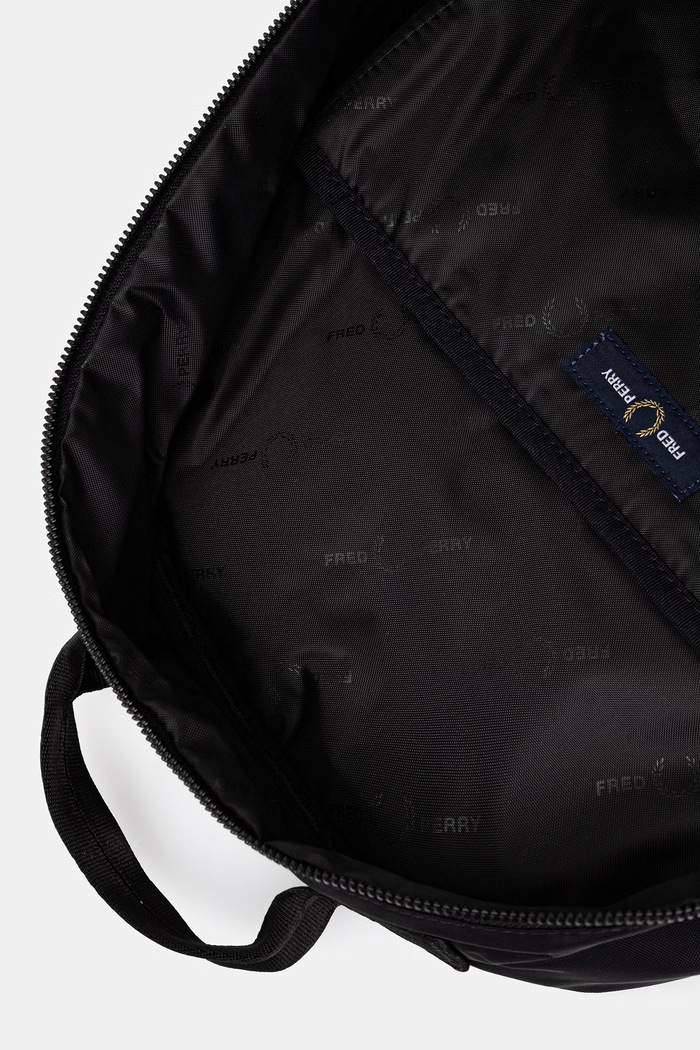 Рюкзак Fred Perry L2807 чёрный