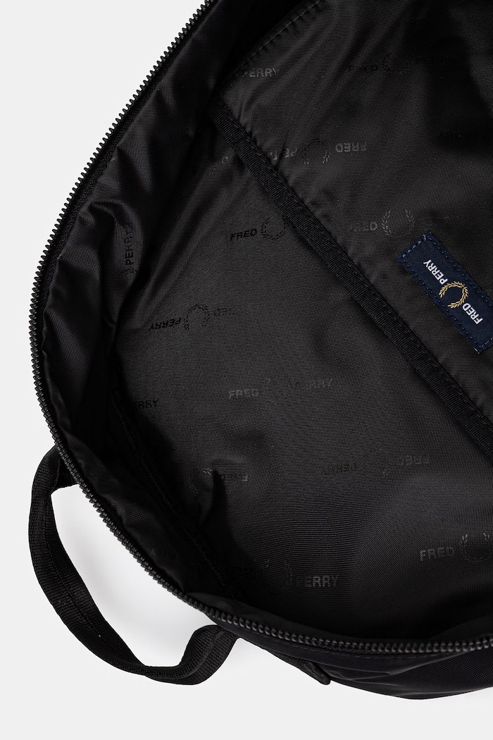 Рюкзак Fred Perry L2807 чёрный