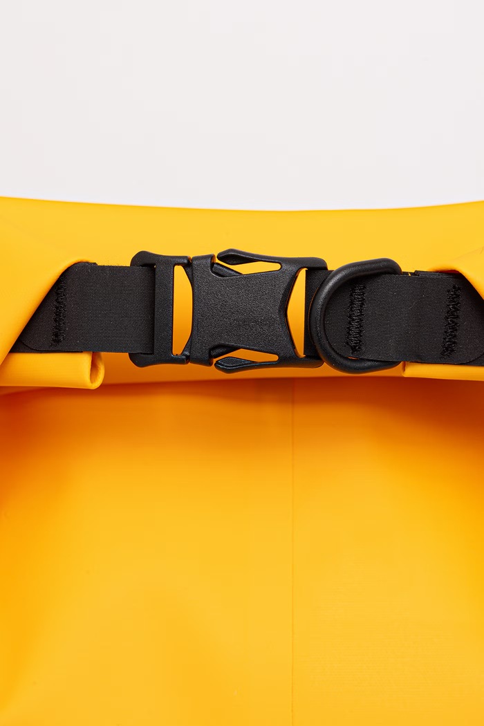 The North Face pokrowiec wodoodporny BASE CAMP DRY BAG 8L NF0A8GJQZU31 żółty