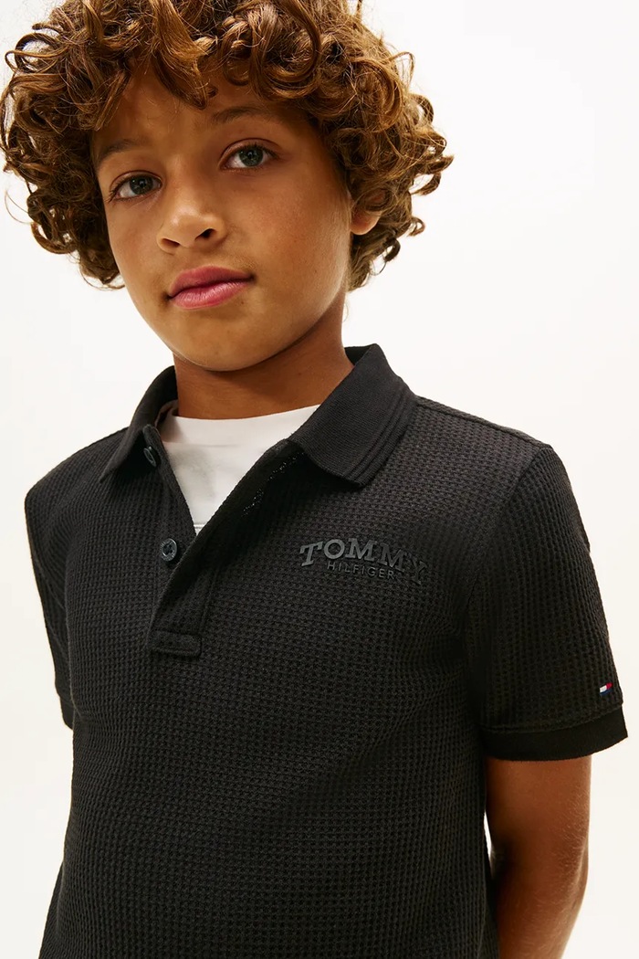 Fiú Tommy Hilfiger gyerek póló KB0KB10363.128.176.PPY2 fekete