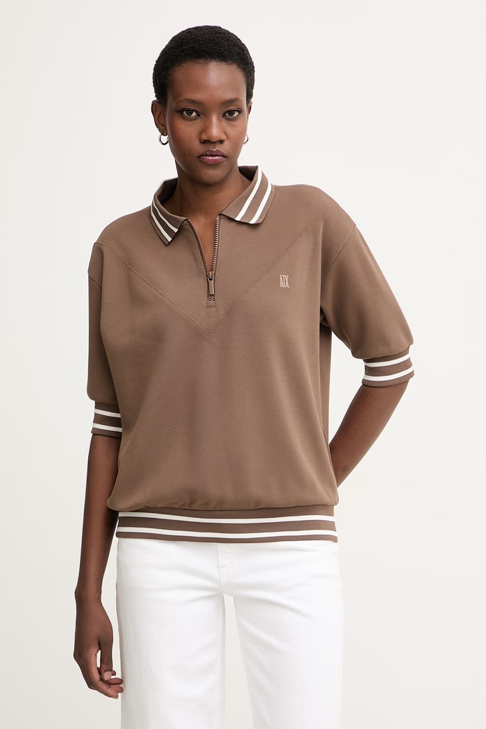 Armani Exchange polo dámské s viskózou hnědá XW002215.AF13401