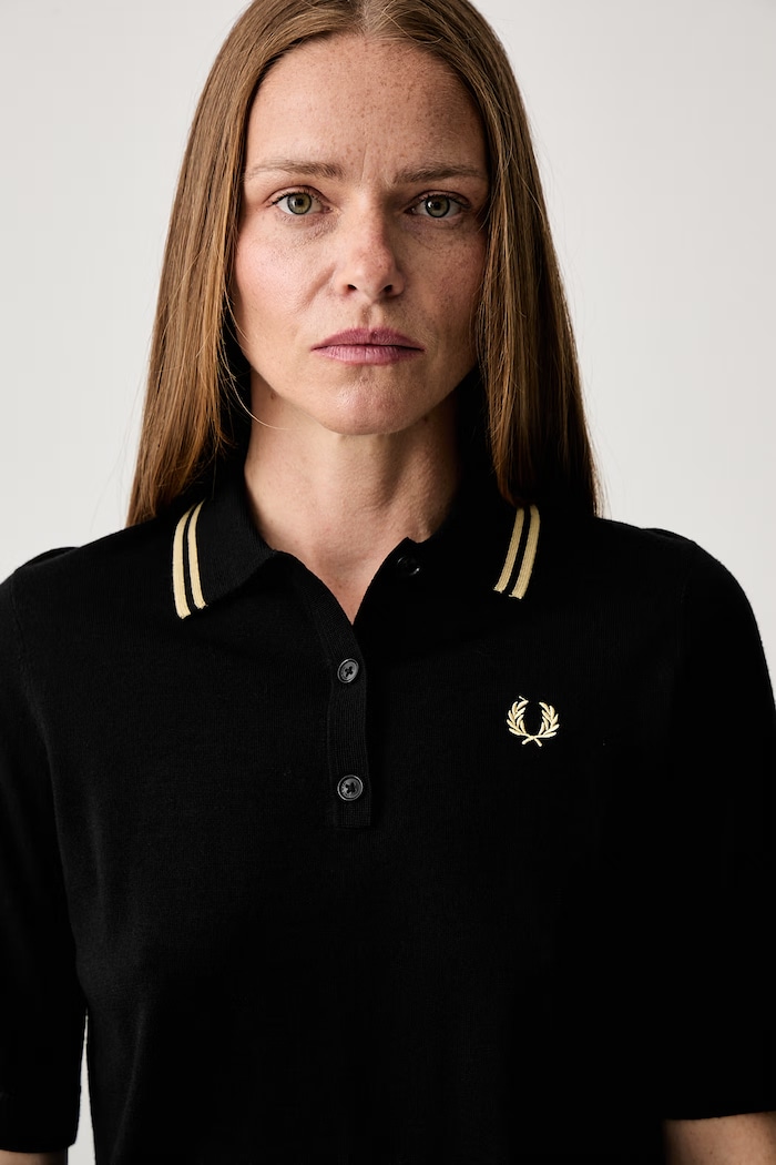 Fred Perry πλεκτό μπλουζάκι πόλο με μαλλί γυναικείο μαύρο K2125