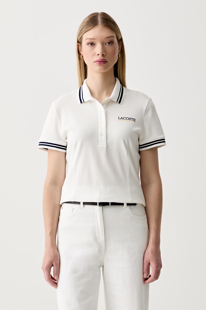 Lacoste polo damskie z bawełną beżowy PF0582