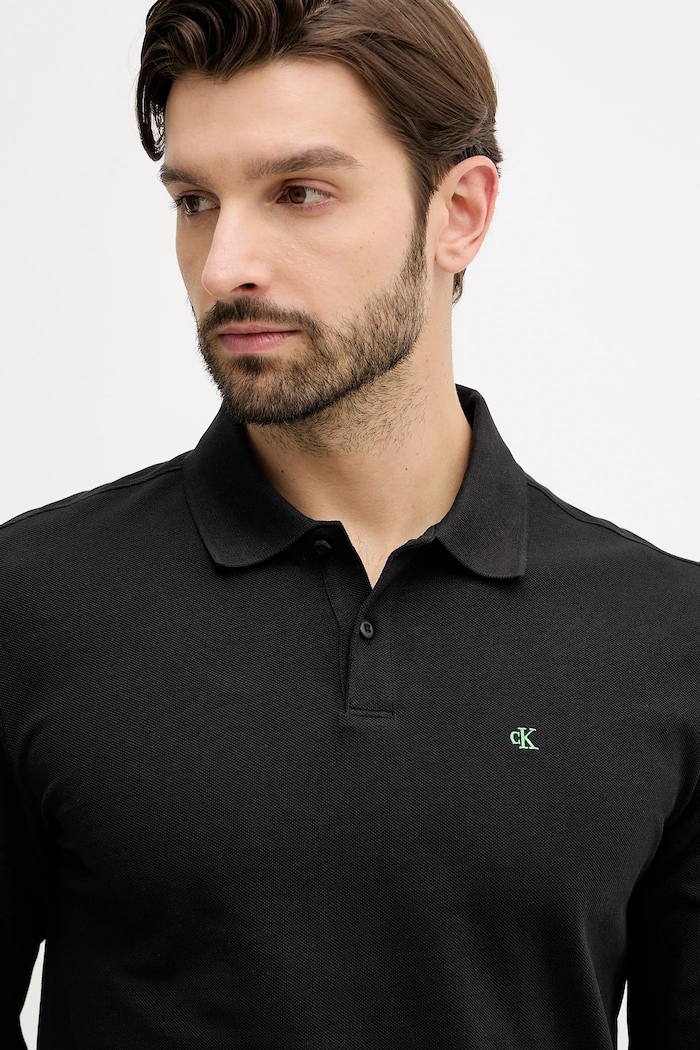 Bavlnené tričko s dlhým rukávom Calvin Klein Jeans čierna LV04RE201G
