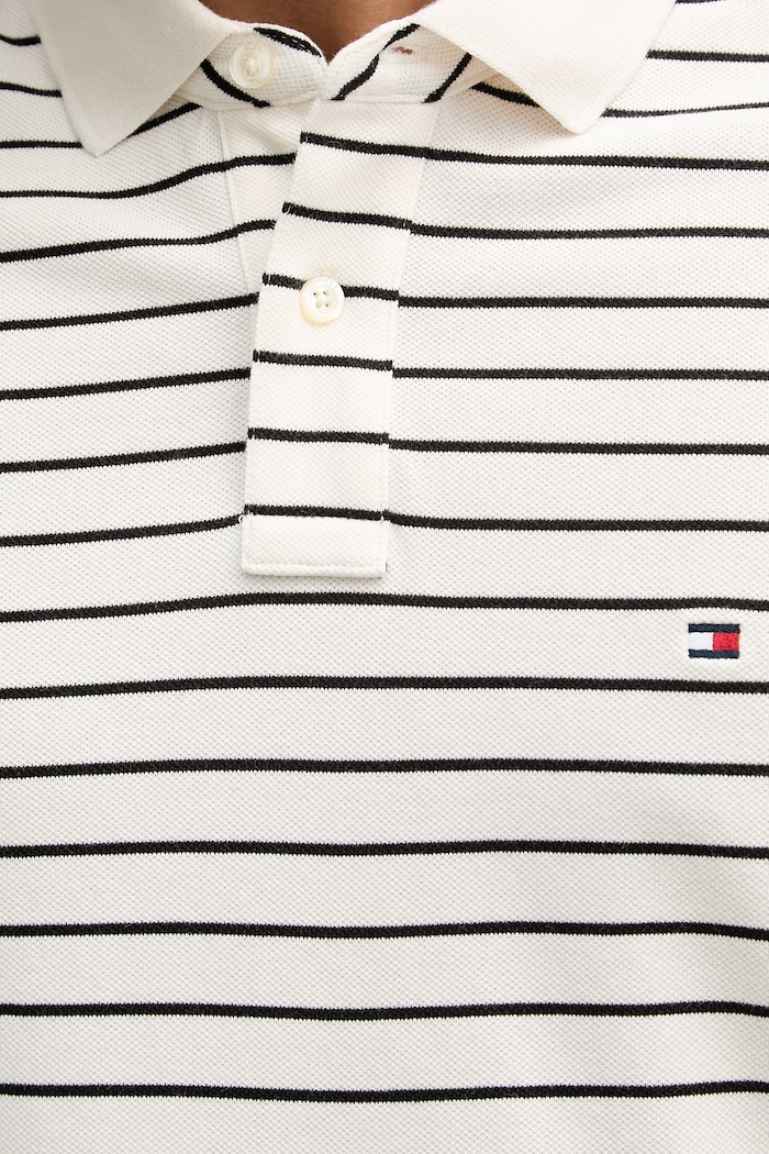 Tommy Hilfiger polo tričko pánske bavlnené s elastanom MW0MW17770. béžová