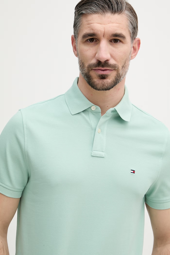 Tommy Hilfiger polo tričko pánske bavlnené s elastanom tyrkysová MW0MW17770.
