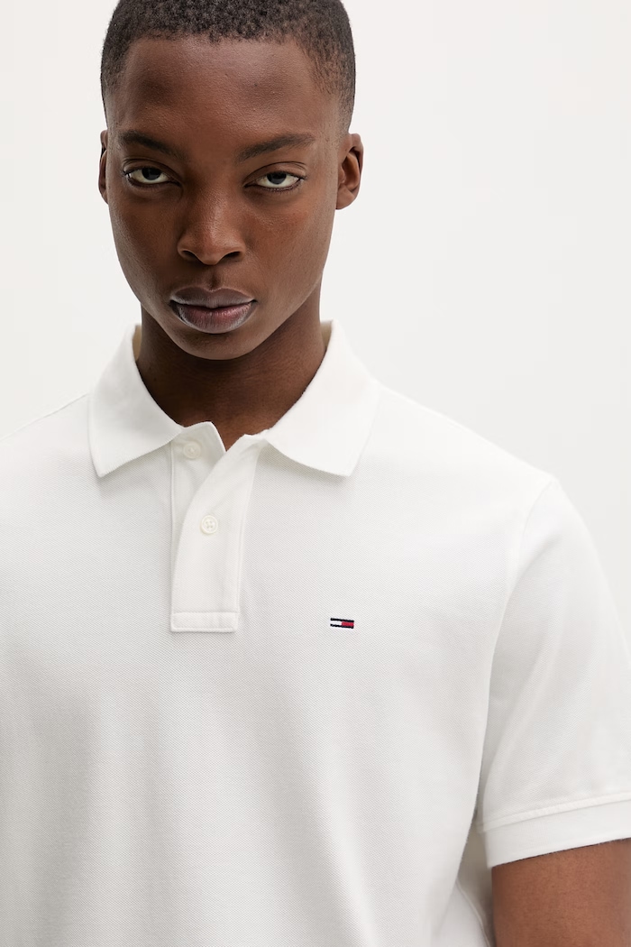 Tommy Jeans πόλο ανδρικό βαμβακερό μπεζ DM0DM22711