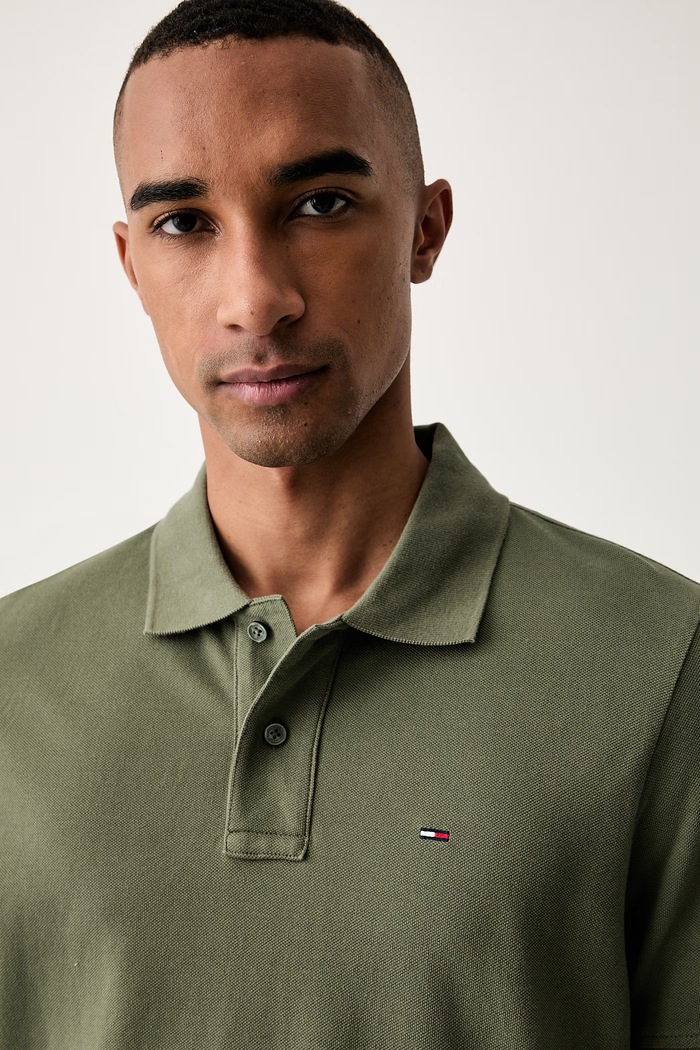 Tommy Jeans polo pánské bavlněné zelená DM0DM22711