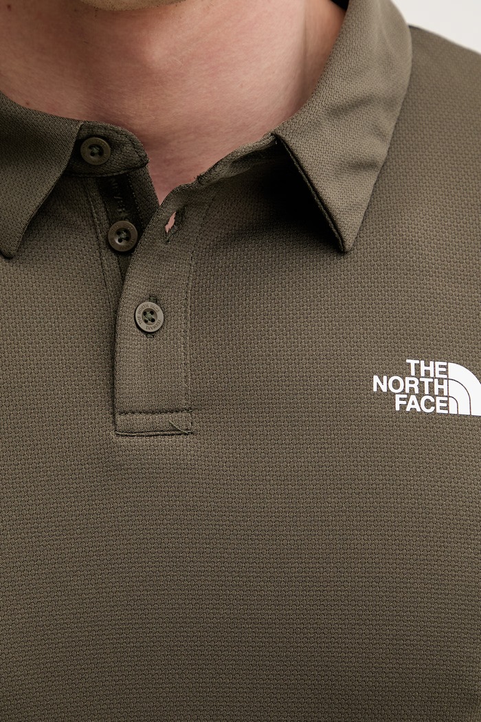 The North Face тениска с яка мъжка NF0A2WAZ21L1 зелен