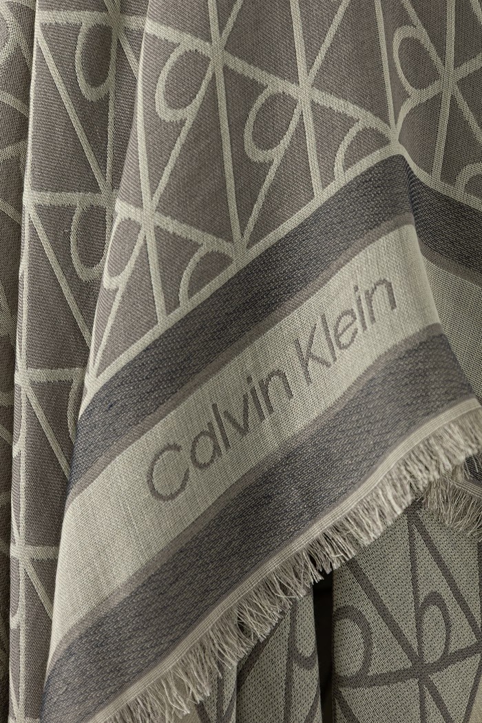 Accessori Calvin Klein sciarpa quadrata da donna in modal LV04F8080G verde