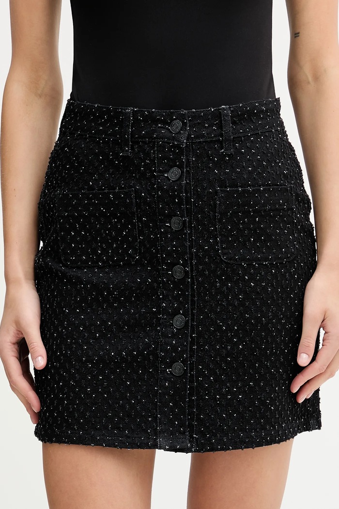 Krilo Armani Exchange Z elastanom črna XW001821.AF18855