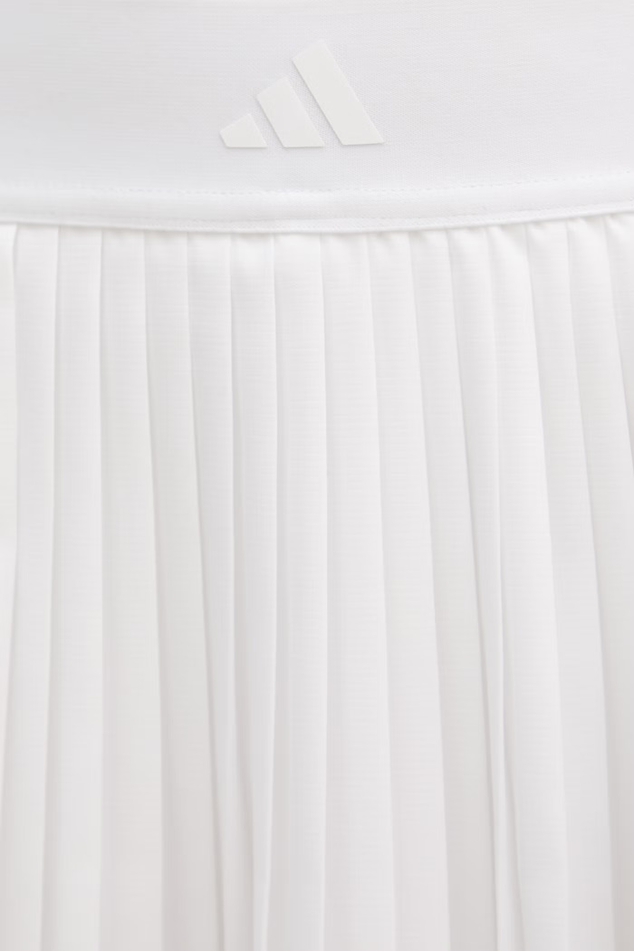 adidas Performance плисирана пола Club Pleatskirt JD6116 бял