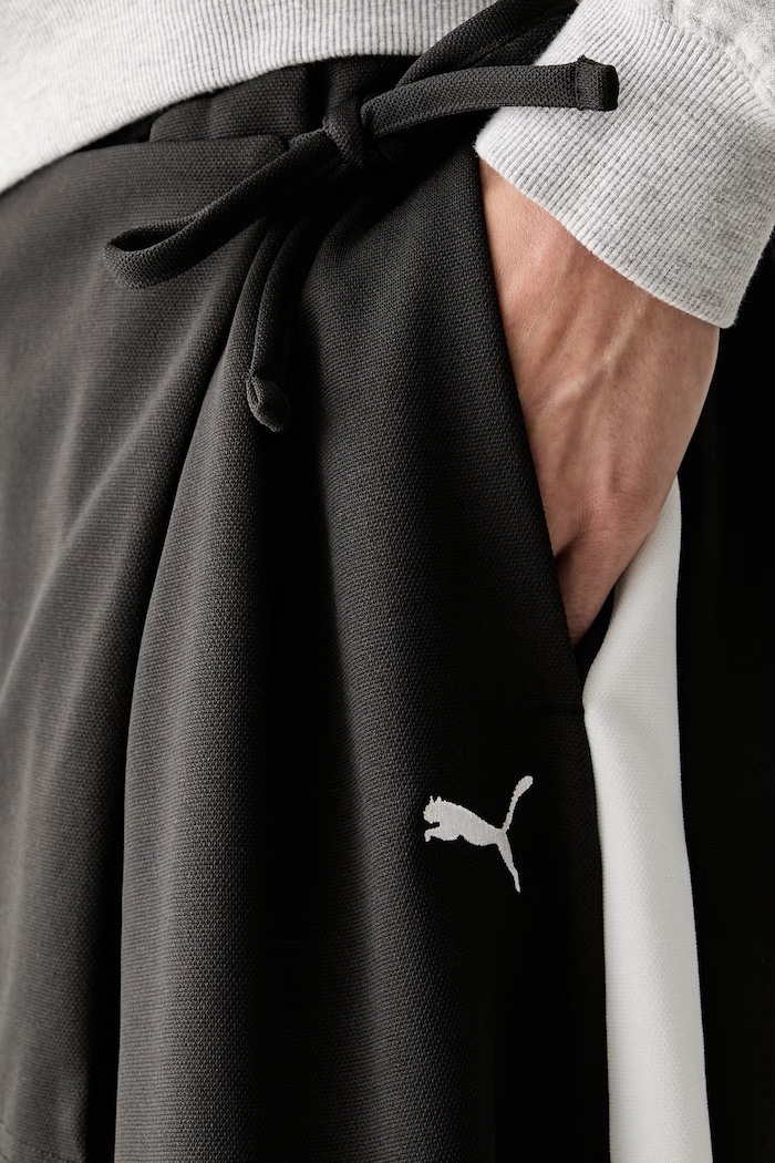 Puma spódnica rozkloszowana T7 Midi 634622 czarny