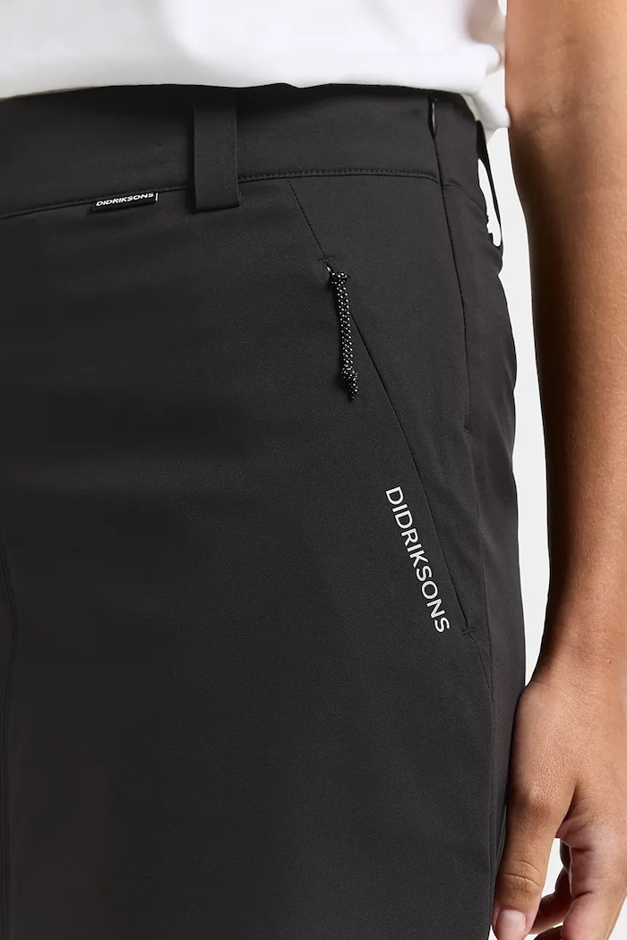Didriksons fustă-pantalon PAULINA 506160 negru