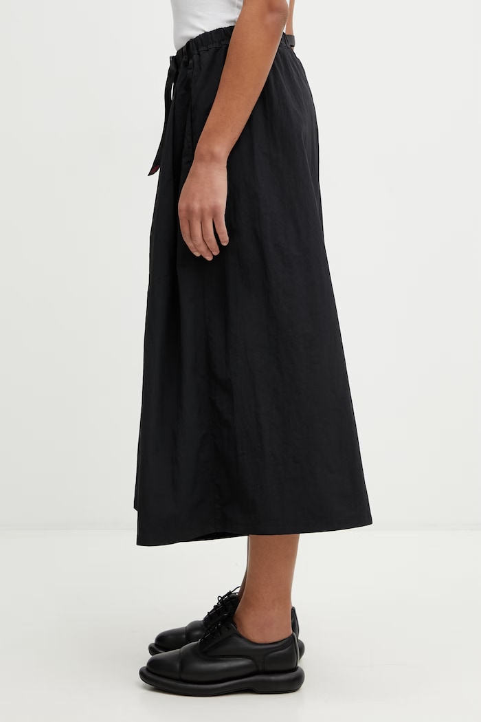 Gramicci NYLON FLARE PANT дамски къс панталон G2SW.SK034. черен SS26