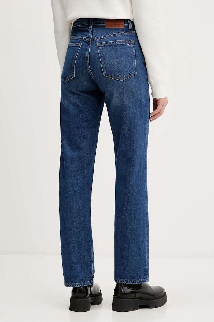Oblečenie Rifle Tommy Jeans DW0DW22615 tmavomodrá