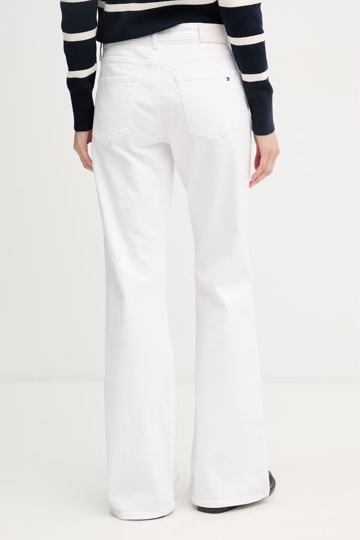 Odzież Tommy Hilfiger jeansy flare damskie WW0WW49655 biały