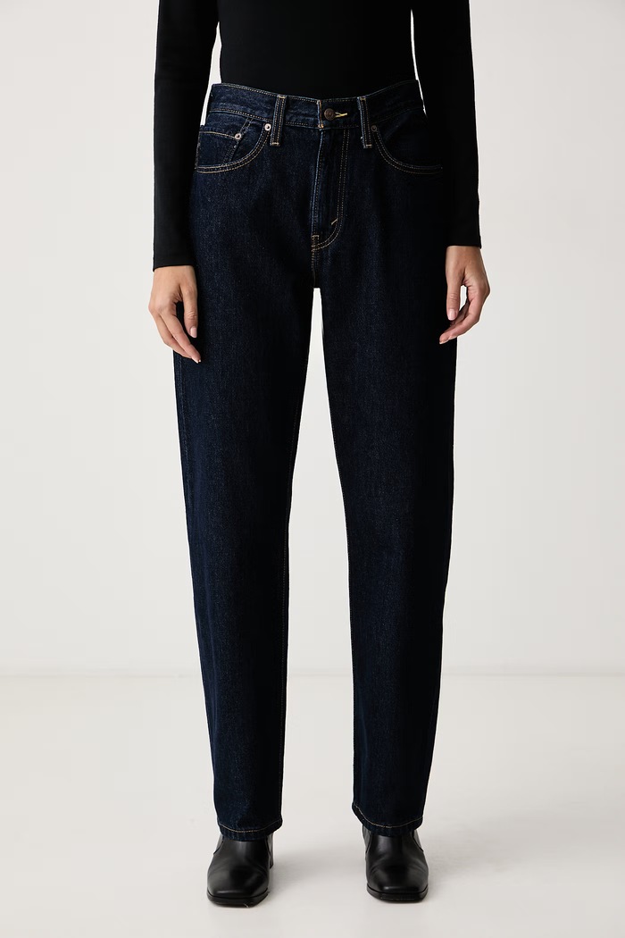 Levi's Jeansy relaxed fit damskie EASY DAD granatowy 005DC