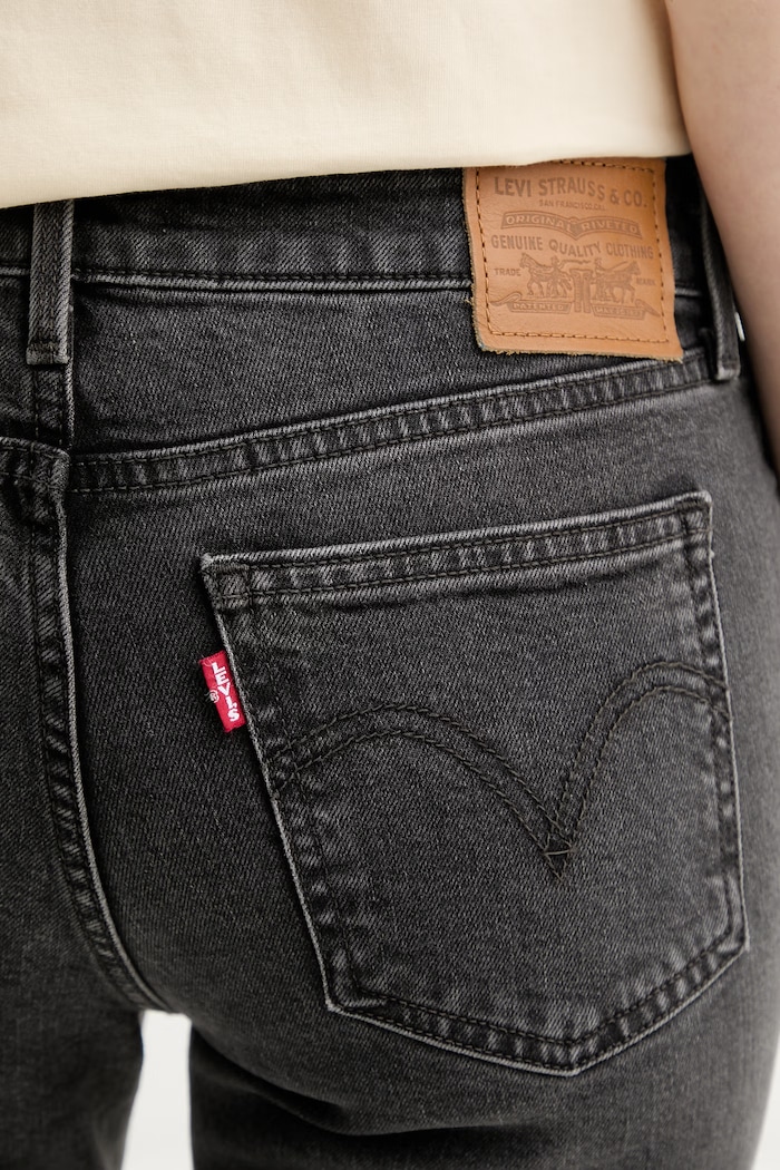 Rifle Levi's LOW SLIM BOOT čierna 006KC
