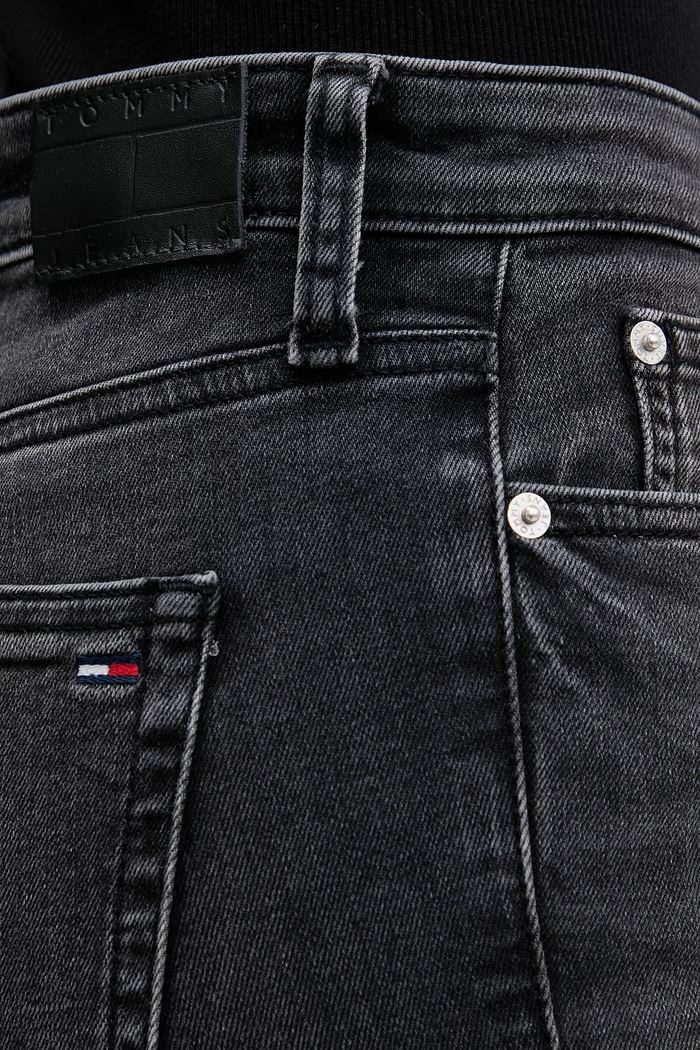 Tommy Jeans jeansy skinny damskie czarny DW0DW22661